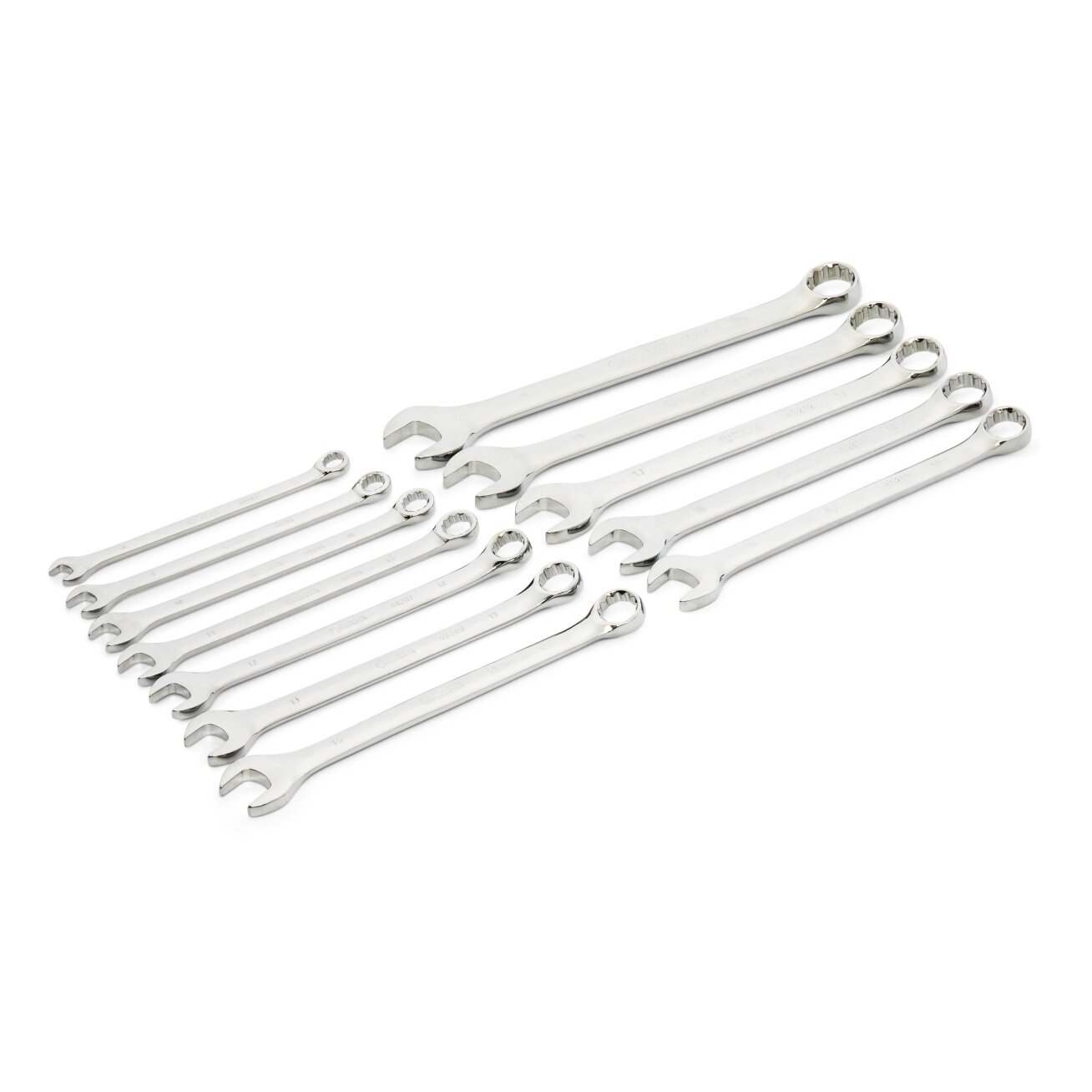1/4" + 1/2" Galvučių ir įrankių rinkinys 104vnt. 10 1/4" + 1/2" Galvučių ir įrankių rinkinys 104vnt. 10