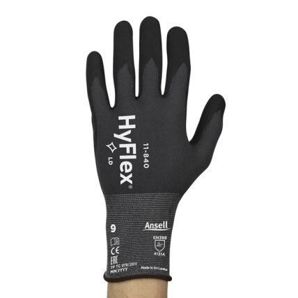 Apsauginės pirštinės Ansell HyFlex 11-840, 10 dydis, itin plonos, nailonas, spandex. Nitrilo putų delno padengimas. Mažmeninė pakuotė Apsauginės pirštinės Ansell HyFlex 11-840, 10 dydis, itin plonos, nailonas, spandex. Nitrilo putų delno padengimas. Mažmeninė pakuotė