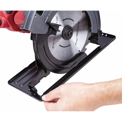 Diskinis pjūklas 185mm 1500W 3 Diskinis pjūklas 185mm 1500W 3