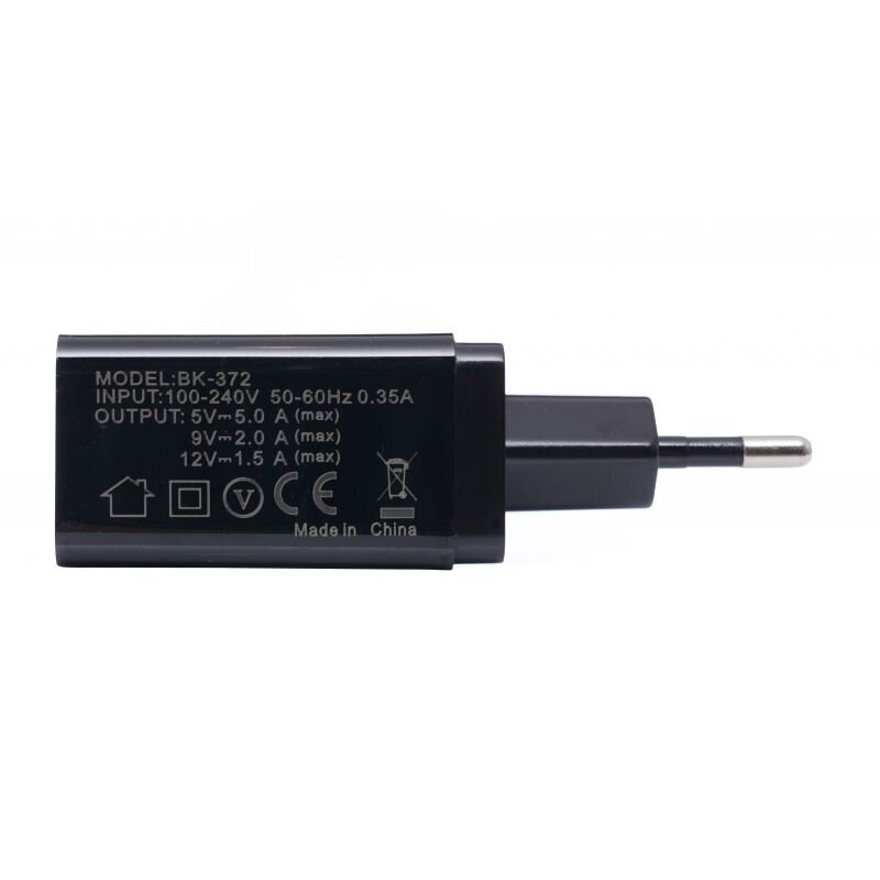 Įkroviklis 220V greito krovimo 2xUSB/2.1A +1USB/QC3.0 3 Įkroviklis 220V greito krovimo 2xUSB/2.1A +1USB/QC3.0 3