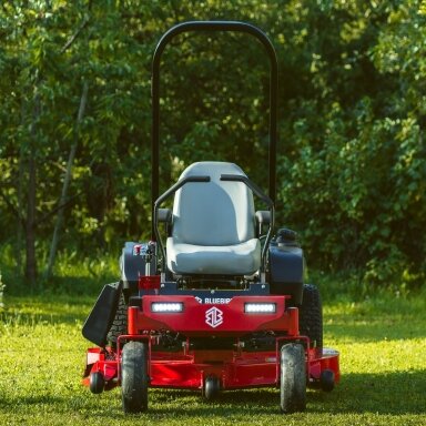 Nulinio apsisukimo traktoriukas Blue Bird ZTR 50 L PRO