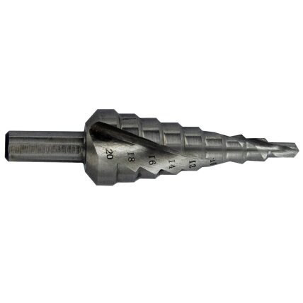 Pakopinis grąžtas Ø4-20 mm. spiralinis, nedengtas. žingsnis 2mm Pakopinis grąžtas Ø4-20 mm. spiralinis, nedengtas. žingsnis 2mm