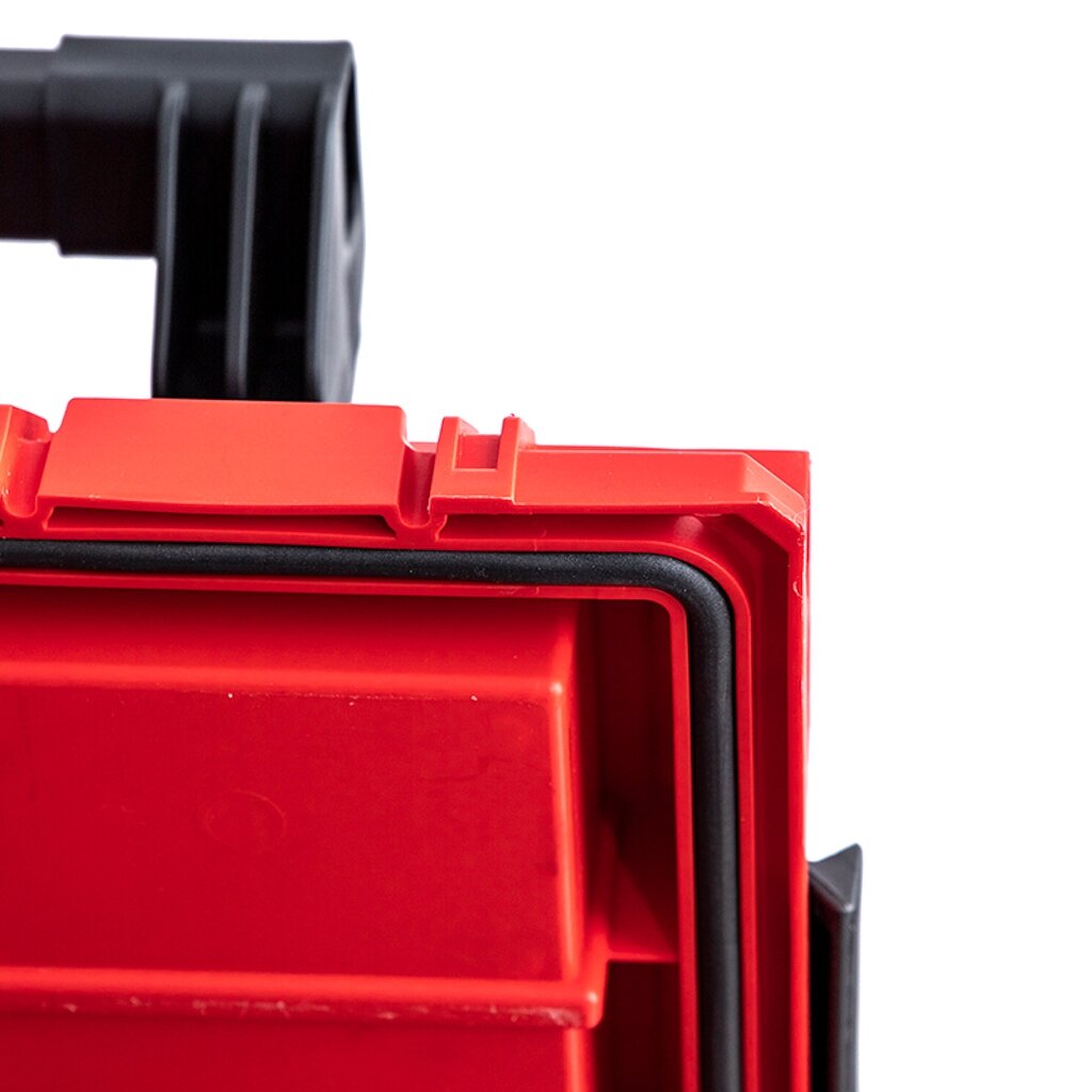 Qbrick QBRICK PRIME įrankių dėžė su ratukais RED 3 Qbrick QBRICK PRIME įrankių dėžė su ratukais RED 3
