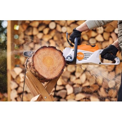 Stihl Akumuliatorinis pjūklas Compact STIHL MSA 80.0 C-B (su juost. ir gr.) be akum. ir krovikl. 3 Stihl Akumuliatorinis pjūklas Compact STIHL MSA 80.0 C-B (su juost. ir gr.) be akum. ir krovikl. 3
