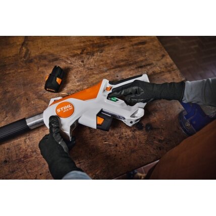 Stihl Aukštapjovė akumuliatorinė STIHL HTA 30.0 (su 2xAS 2 ir ALS 31) 5 Stihl Aukštapjovė akumuliatorinė STIHL HTA 30.0 (su 2xAS 2 ir ALS 31) 5