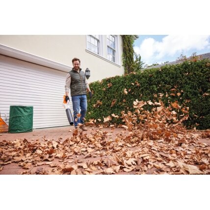 Stihl Nupūtėjas akumuliatorinis Compact STIHL BGA 50.0 SET (su AK 20 ir AL 101) 4