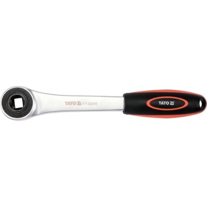 Terkšlė su kiauryme 1/2" 1 Terkšlė su kiauryme 1/2" 1